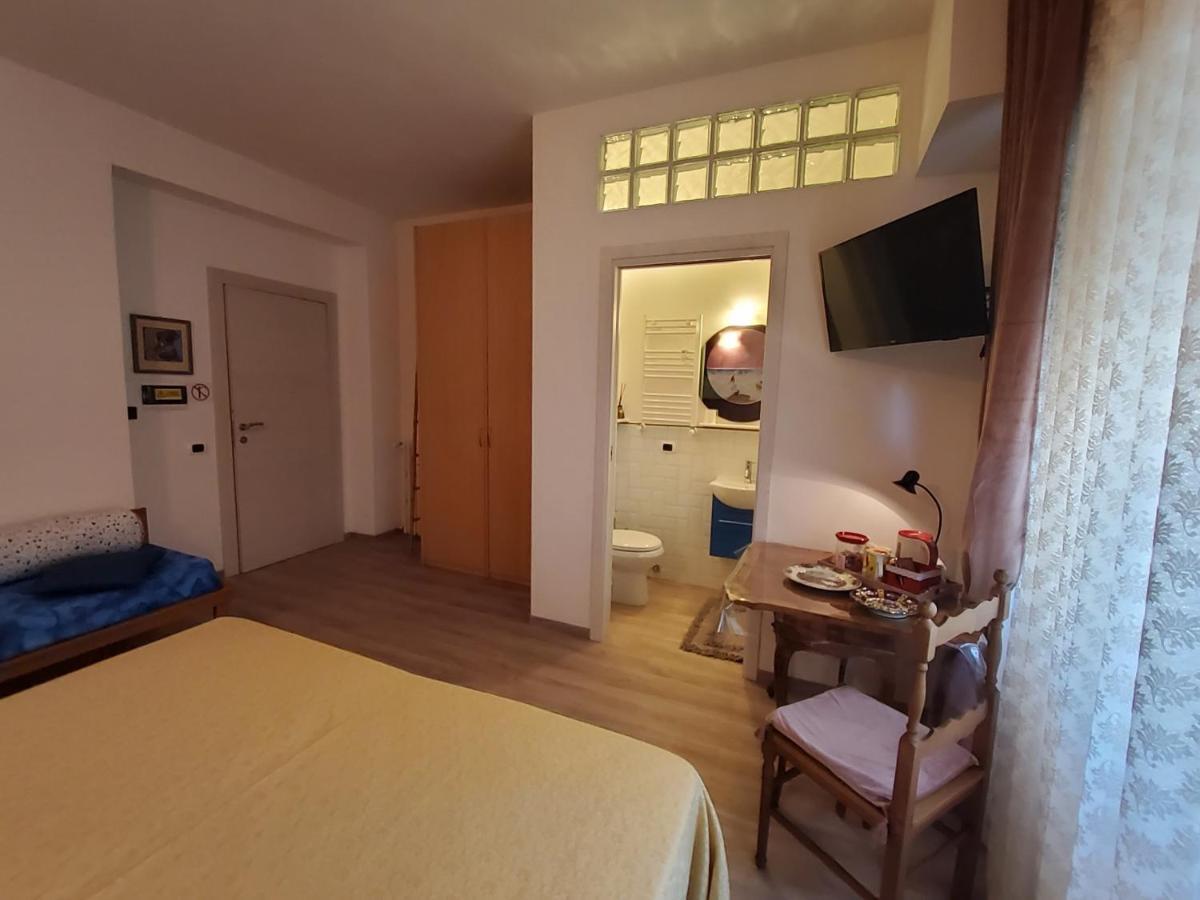 Annadia Sweet Home B&B Lido di Ostia Ngoại thất bức ảnh
