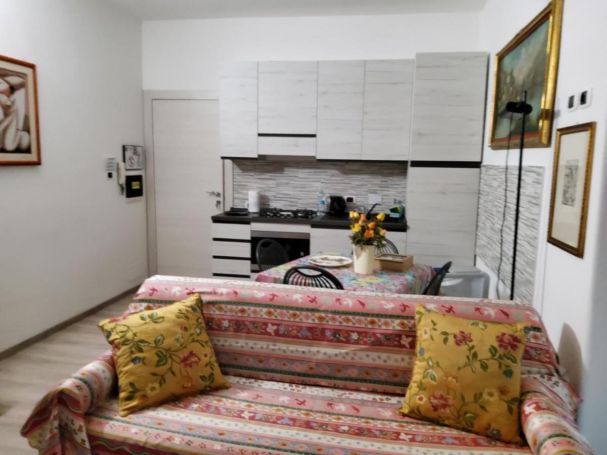 Annadia Sweet Home B&B Lido di Ostia Ngoại thất bức ảnh